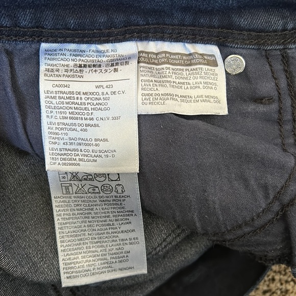 Levi 512 Skinny Leg Perfectly Slimming Jeans - Picture 9 of 10